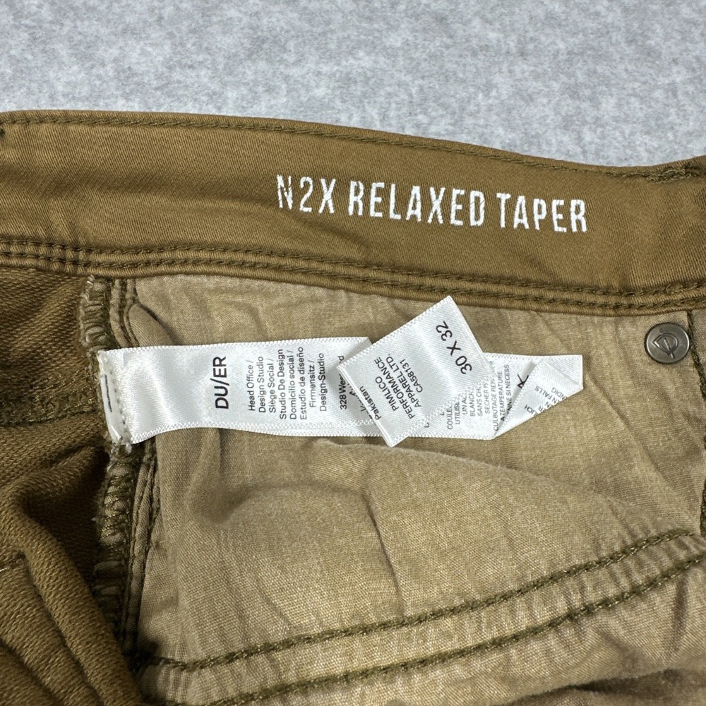 DU/ER No Sweat N2X Relaxed Taper Pants Stretch 30x32 Men's Khaki Chino DUER - Picture 4 of 15